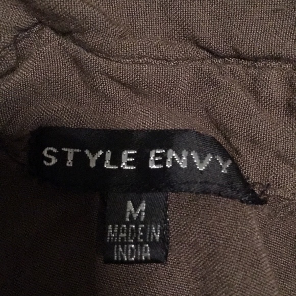 army green top - Picture 2 of 4